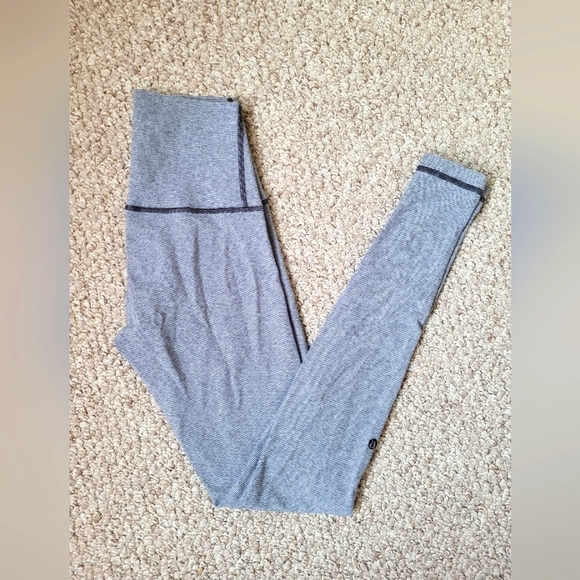 Lululemon leggings - Picture 2 of 7